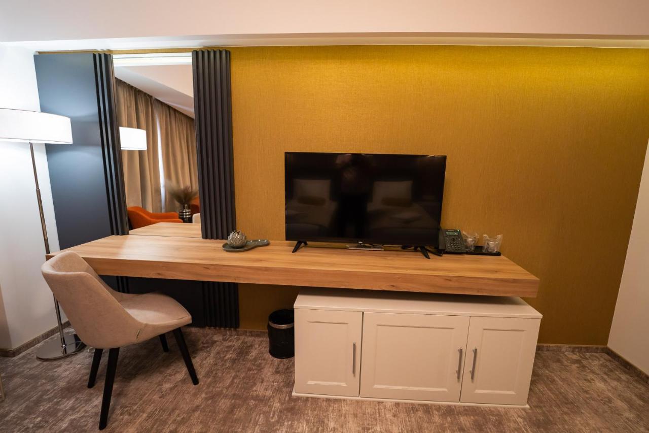 Hotel River Marosludas Kültér fotó