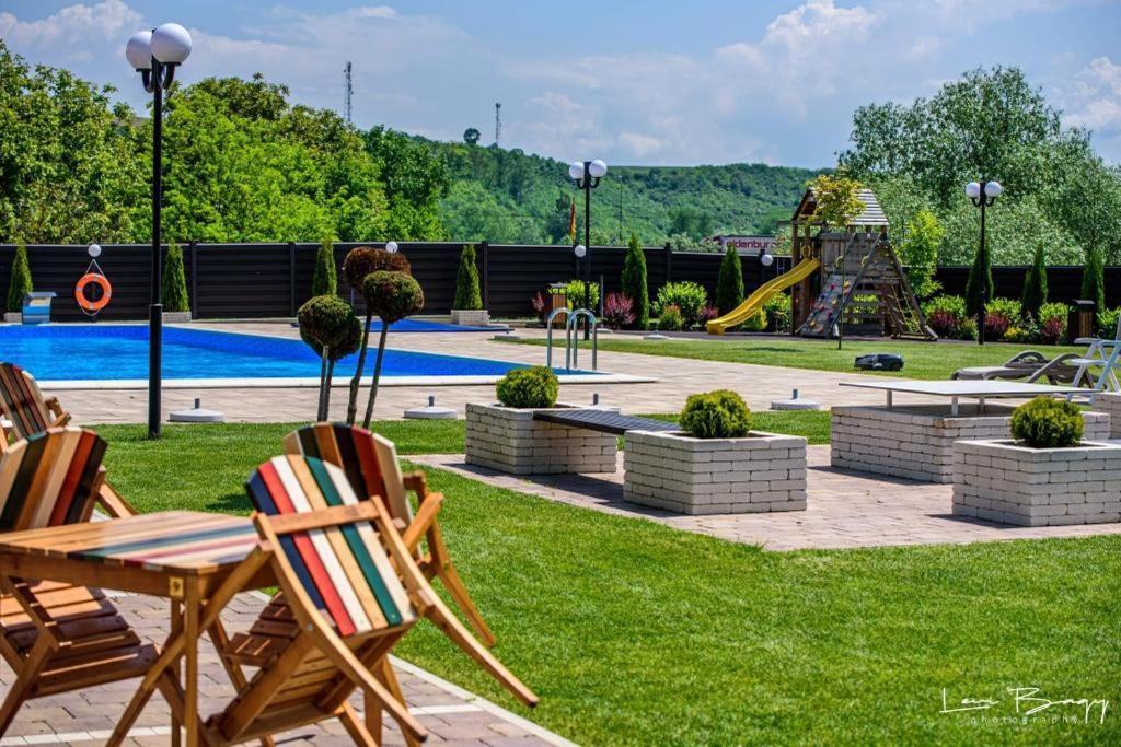 Hotel River Marosludas Kültér fotó