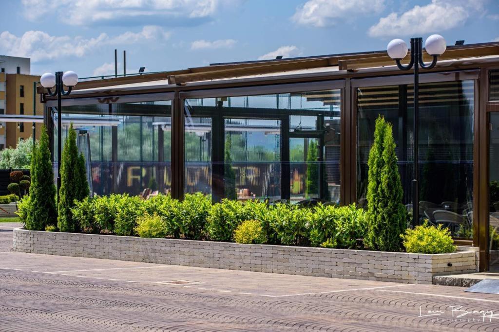 Hotel River Marosludas Kültér fotó